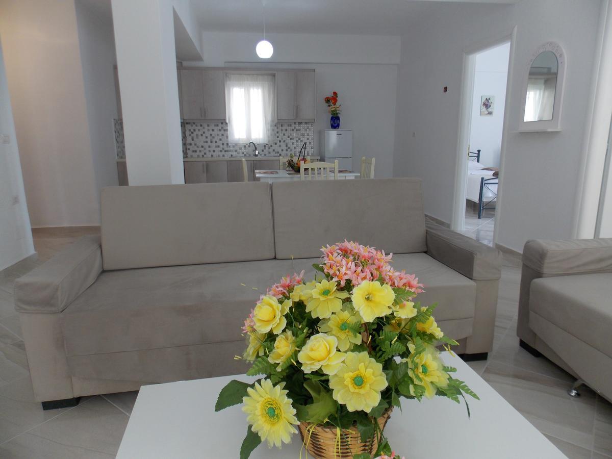 Zeta'S Apartments Sarandë Eksteriør billede