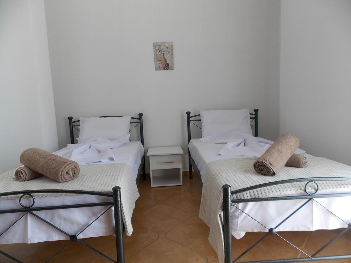 Zeta'S Apartments Sarandë Eksteriør billede