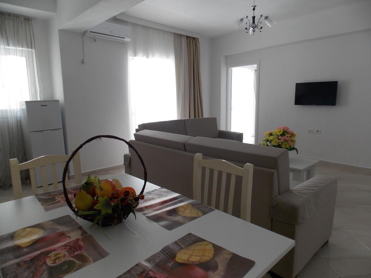 Zeta'S Apartments Sarandë Eksteriør billede