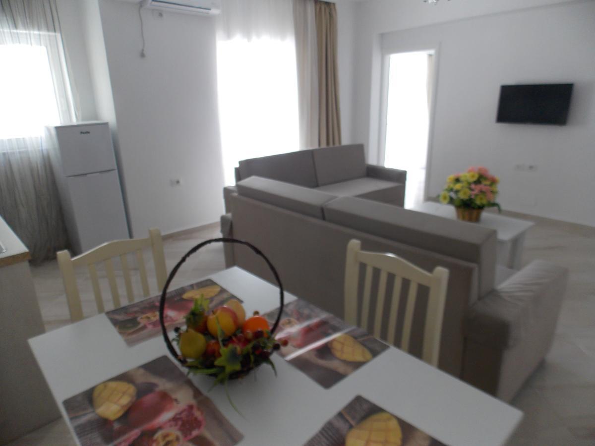 Zeta'S Apartments Sarandë Eksteriør billede