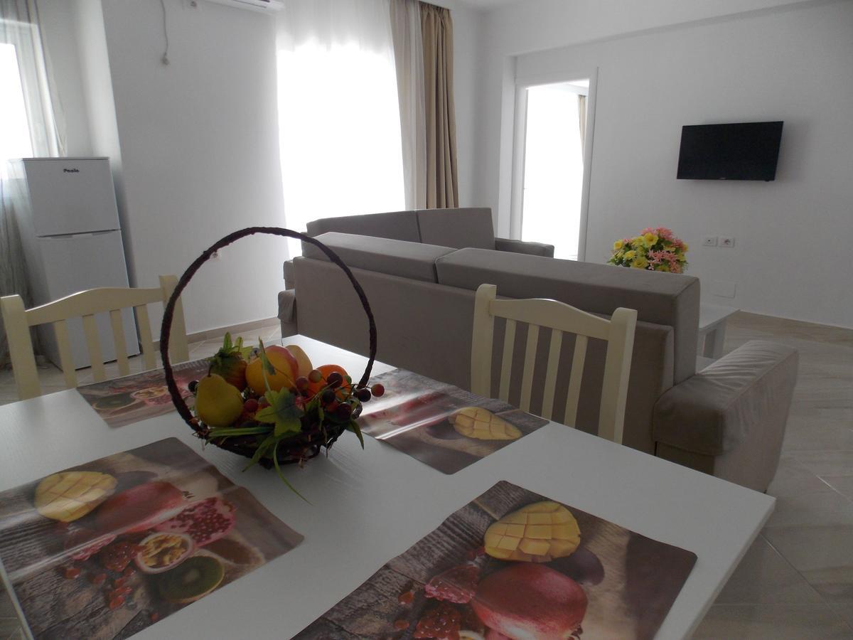 Zeta'S Apartments Sarandë Eksteriør billede
