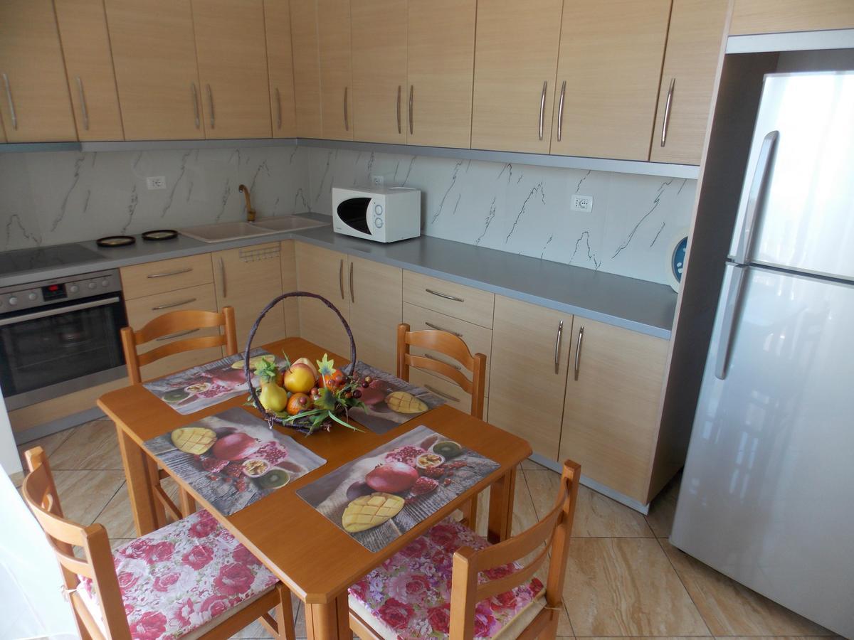 Zeta'S Apartments Sarandë Eksteriør billede